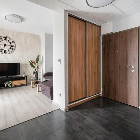 Apartamento New Comfort 1604 By Bookinghost Varsóvia